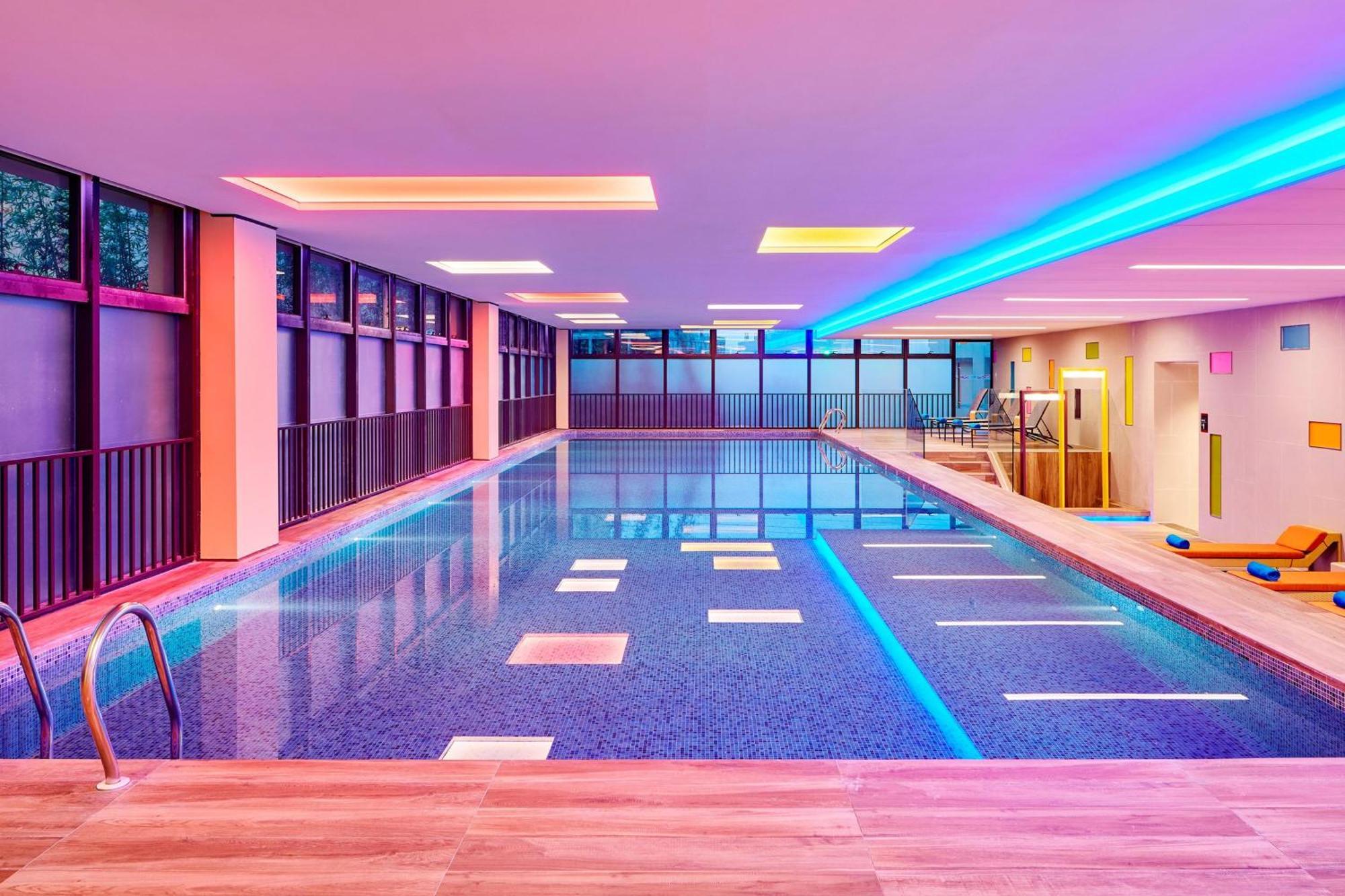 Aloft Dynamic Town Hotell Shenzhen Exteriör bild