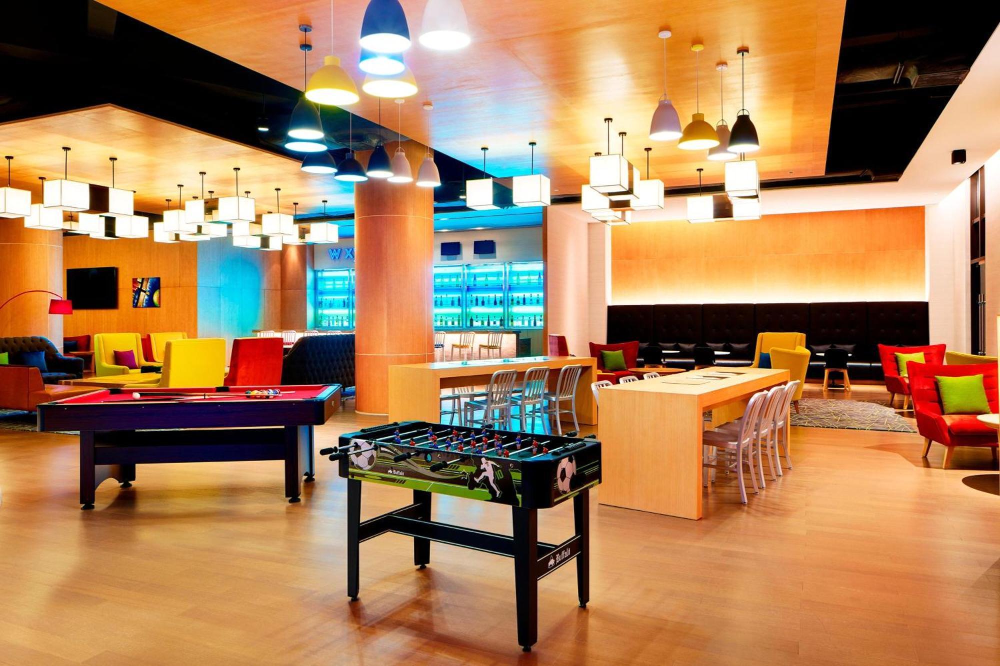 Aloft Dynamic Town Hotell Shenzhen Exteriör bild